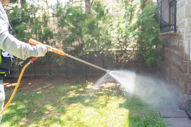 Best Exterminator Services  in Gberts, IL